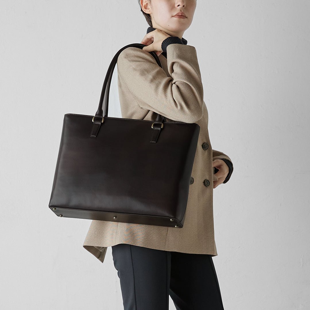 Antique Slim Tote - Image 19