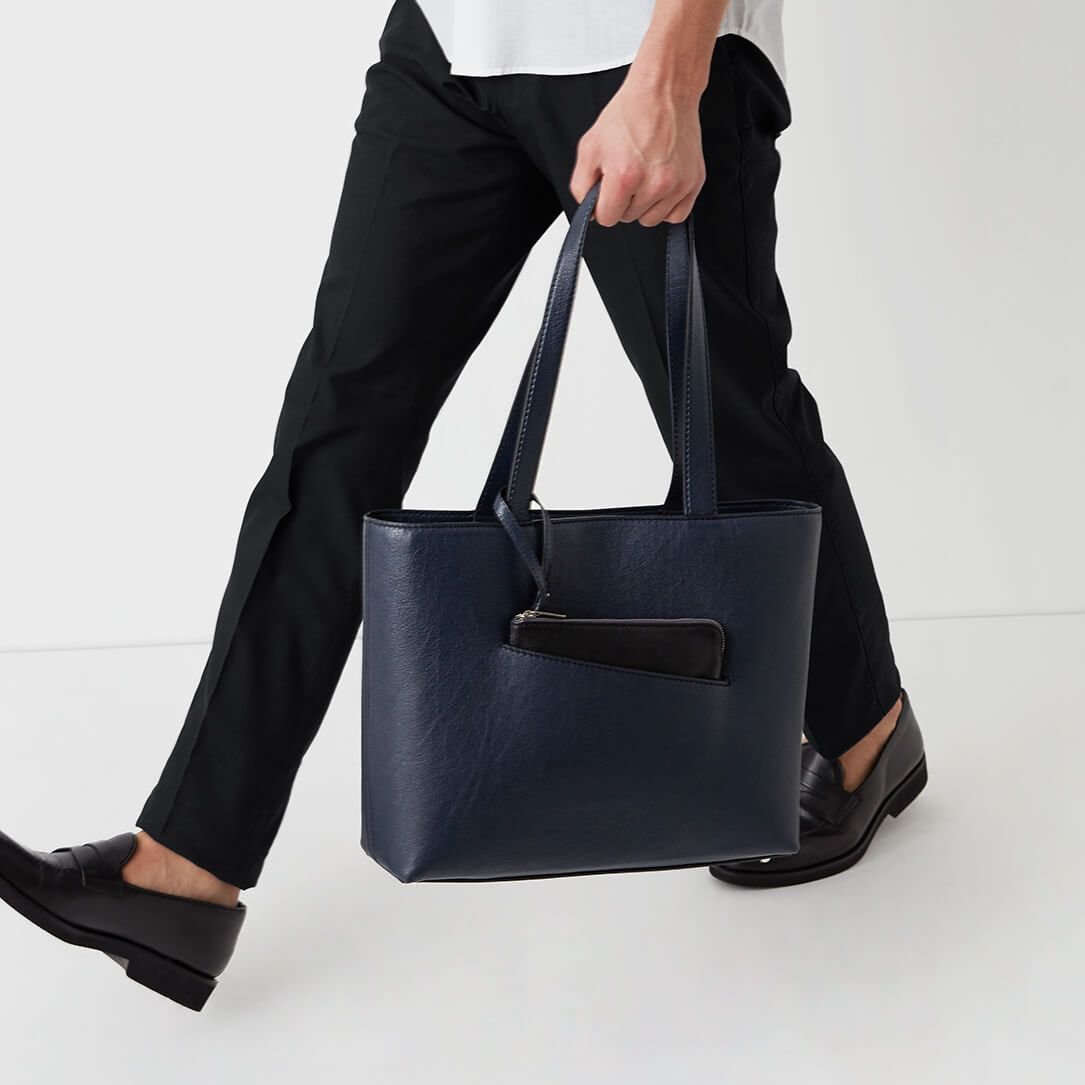 Linear Tote M - Image 5