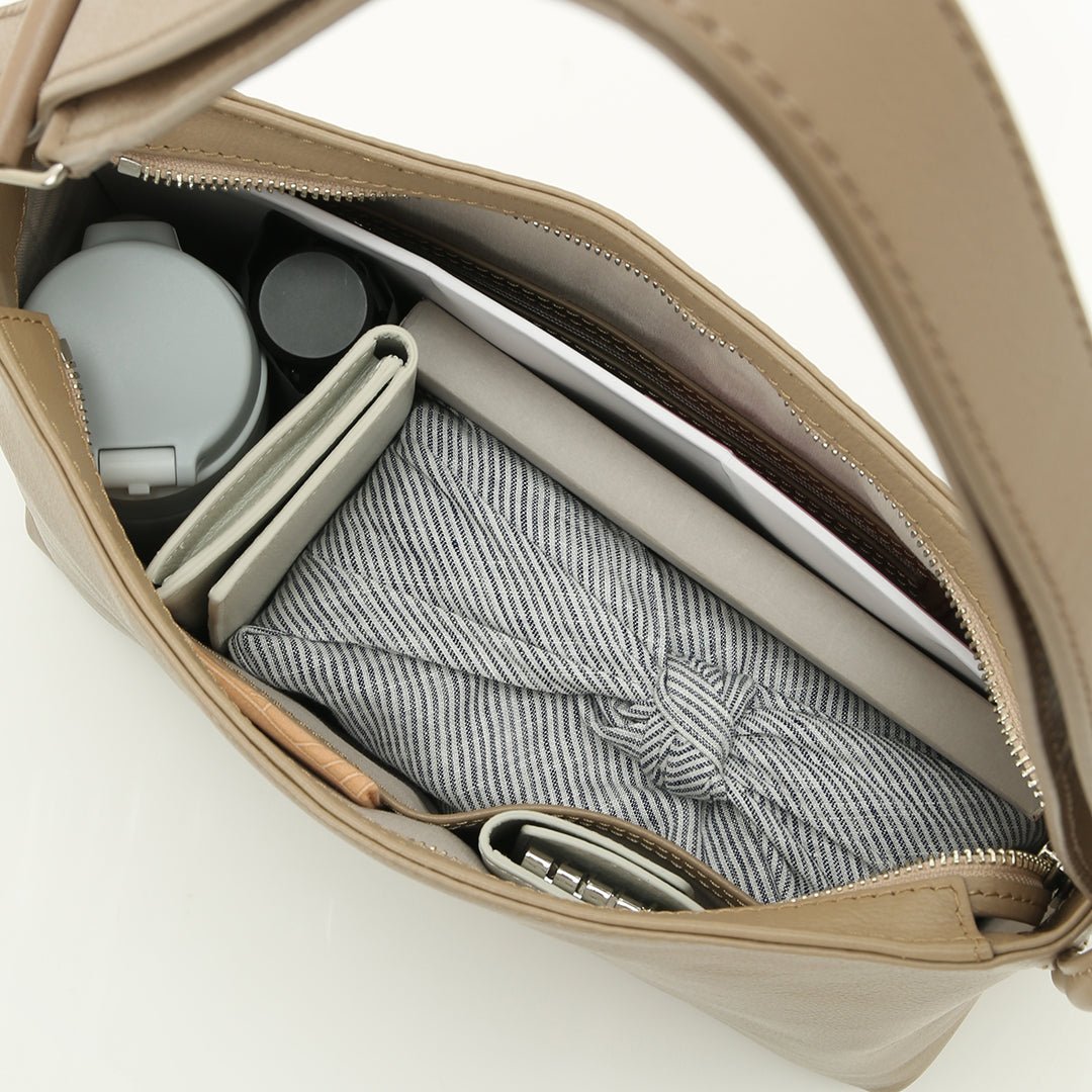 yozora 2 Way Bag M (Milling) - Image 28