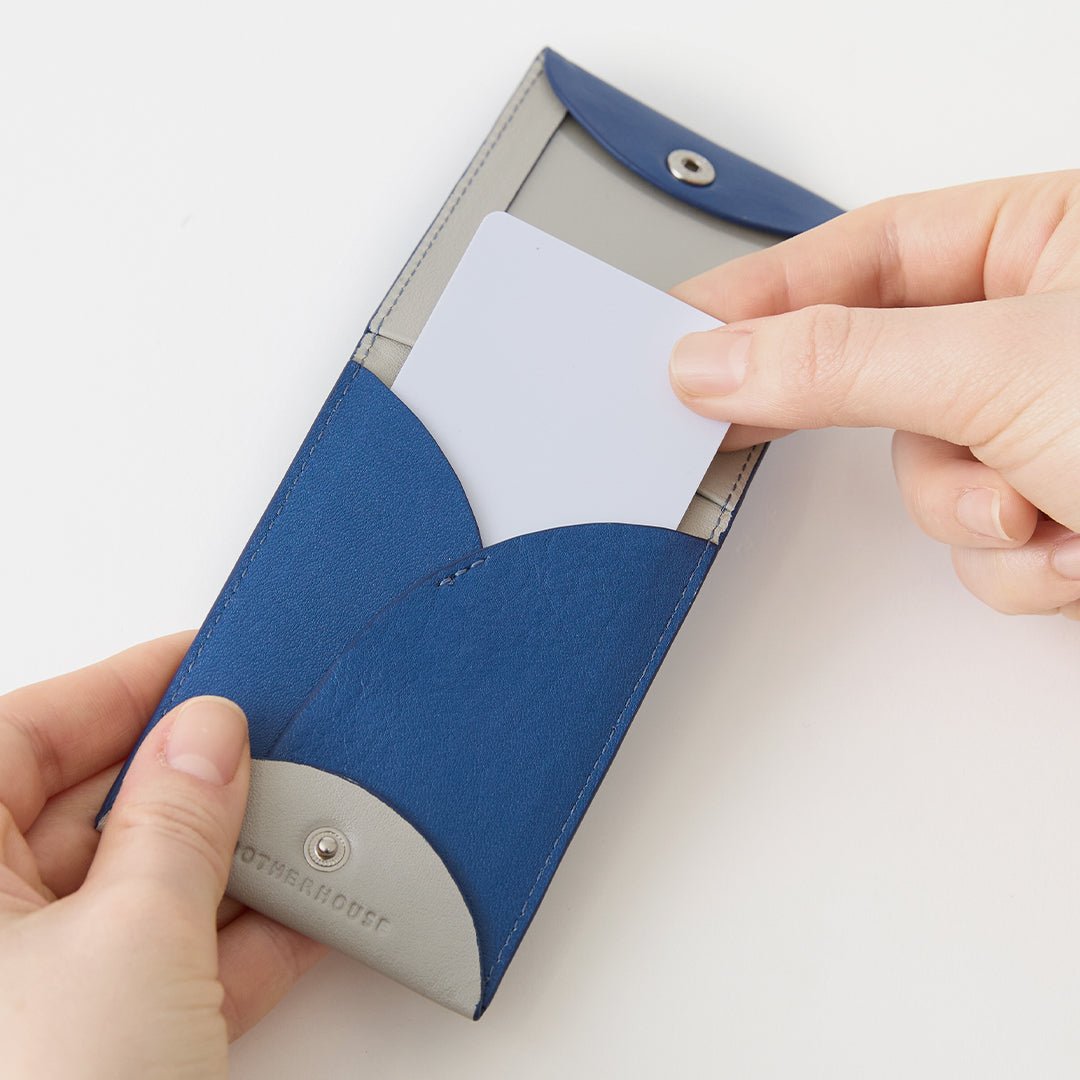 Soft Edge Open Pass Case - Image 19